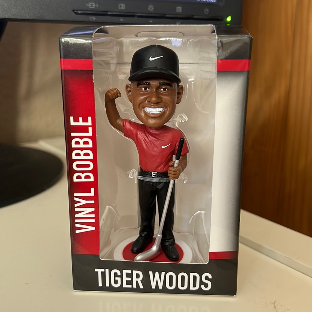 Tiger Woods Vinyl Bobble - The Upper Company